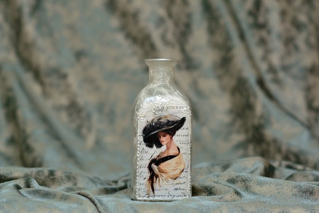 Vază flori: Vintage Lady