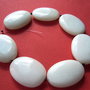 (7 bucati) Margele mari jad alb aprox 33.5-34.5x23-25x7.5-8.5 mm