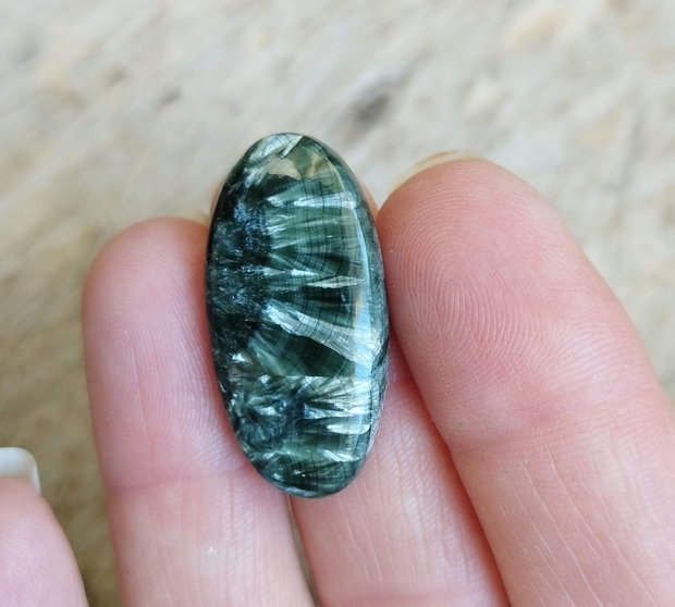 Cabochon serafinit, 31x16 mm