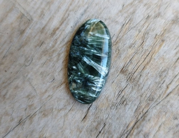 Cabochon serafinit, 31x16 mm