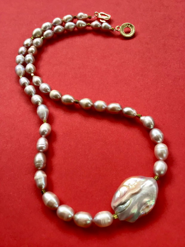 Colier perle de cultura roz lila prafuit deschis & perle baroc
