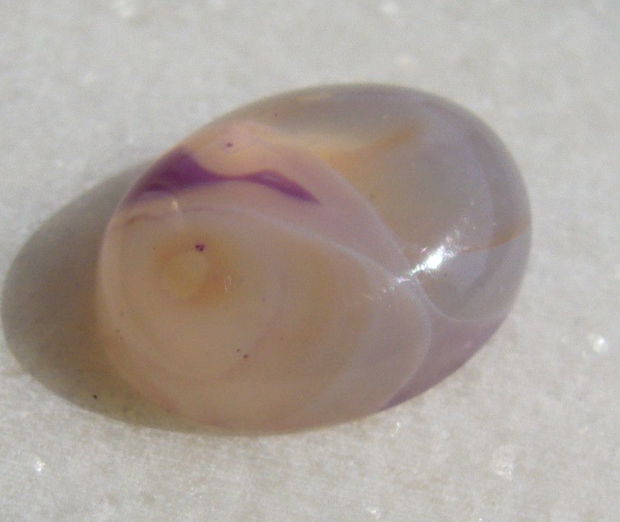 Agata cabochon aprox 20x15x6.5 mm