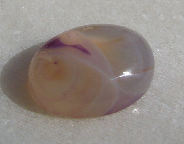Agata cabochon aprox 20x15x6.5 mm