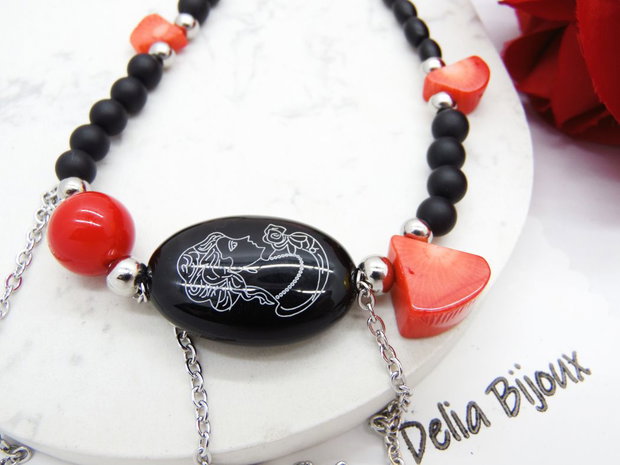 Colier handmade unicat - coral, onix, scoica (cod1211)