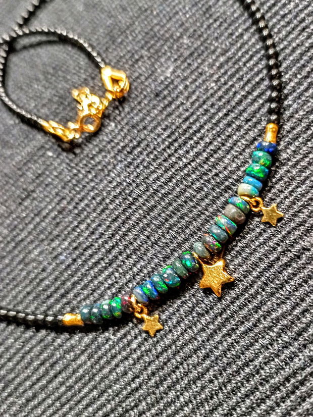 Colier vermeil opal de foc etiopian spinel negru charmuri stele argint placat cu aur minimalist boho chic trendy cadou - Transport gratuit