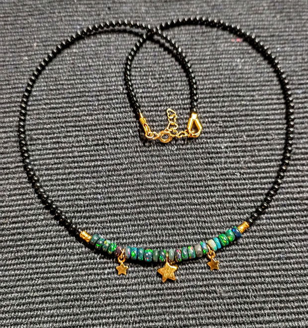 Colier vermeil opal de foc etiopian spinel negru charmuri stele argint placat cu aur minimalist boho chic trendy cadou - Transport gratuit