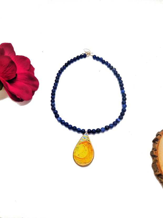 Colier "Van Gogh-Teardrop Moon" din fragment de portelan, argint si Lapis Lazuli