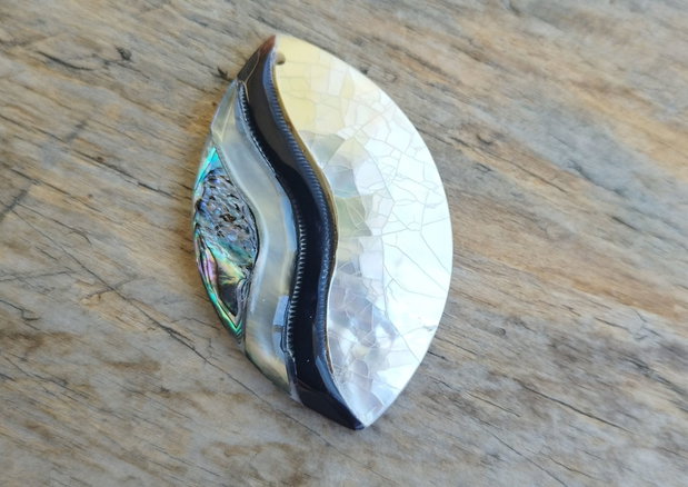 Pandantiv paua abalone shell, 53x34 mm