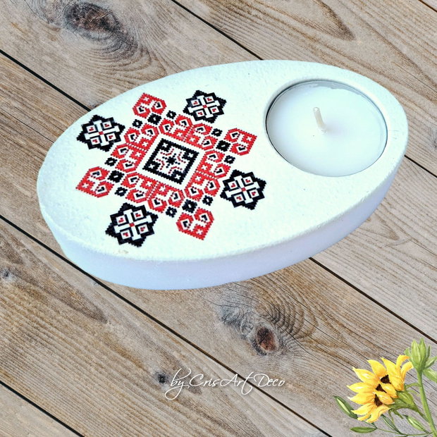 Suport decorativ pentru lumanare - model traditional 122123