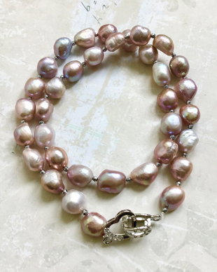 Colier perle de cultura baroc lila rose prafuit