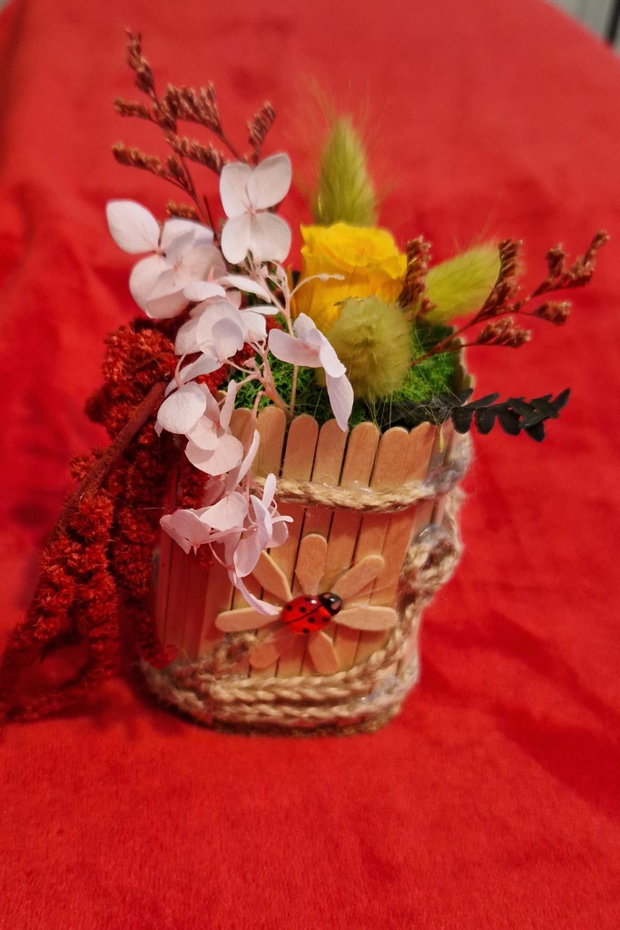 Aranjament in vaza handmade