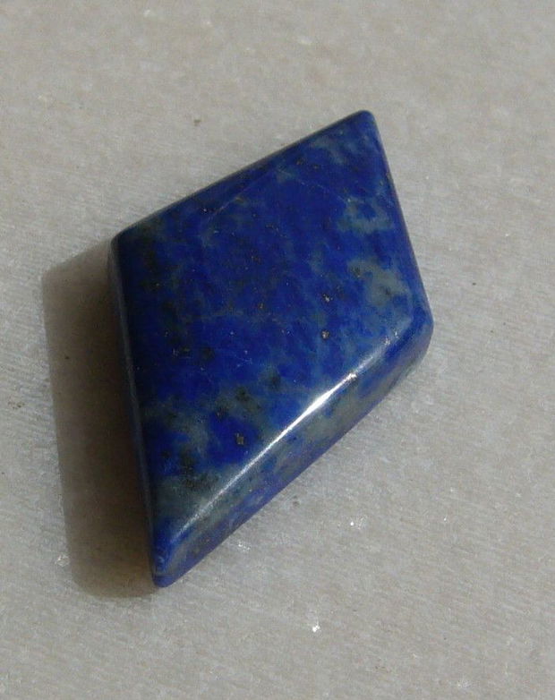 Lapis lazuli cabochon aprox 36x19x5.5 mm