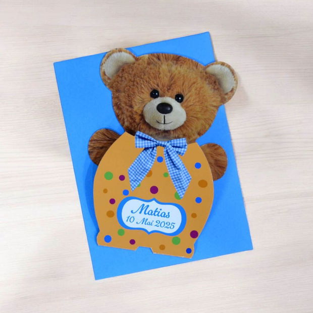 Invitatie botez ursulet maro - model de baiat
