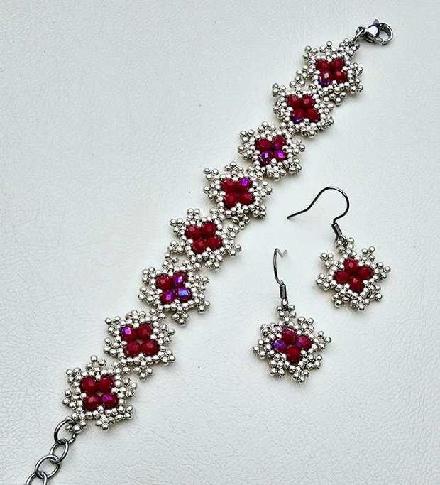 Set flori din margele