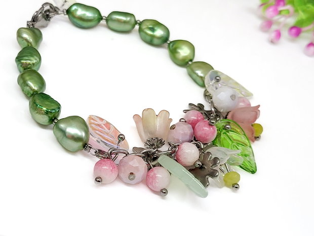 Bratara perle de cultura /floral de primavara-vara