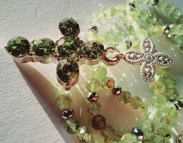 Peridot - Piatra Fericirii - Cruce