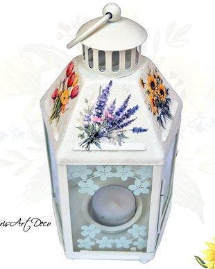 Felinar decorativ alb din metal cu model buchete de flori romantic - 120007
