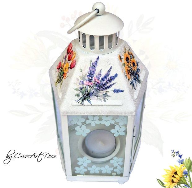 Felinar decorativ alb din metal cu model buchete de flori romantic - 120007