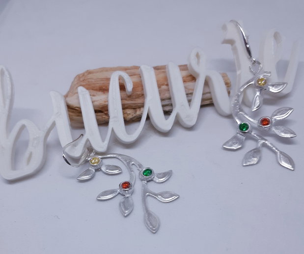 Cercei unicat, crengute de argint pur cu bobite multicolore de cubic zirconia