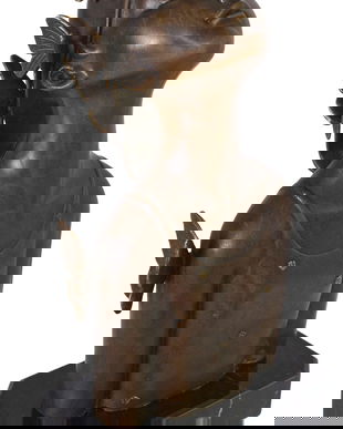 Fata cu fluturi-bust din bronz cu un soclu din marmura