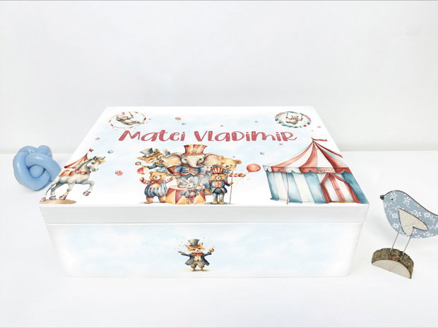 Cutie trusou botez - La circ