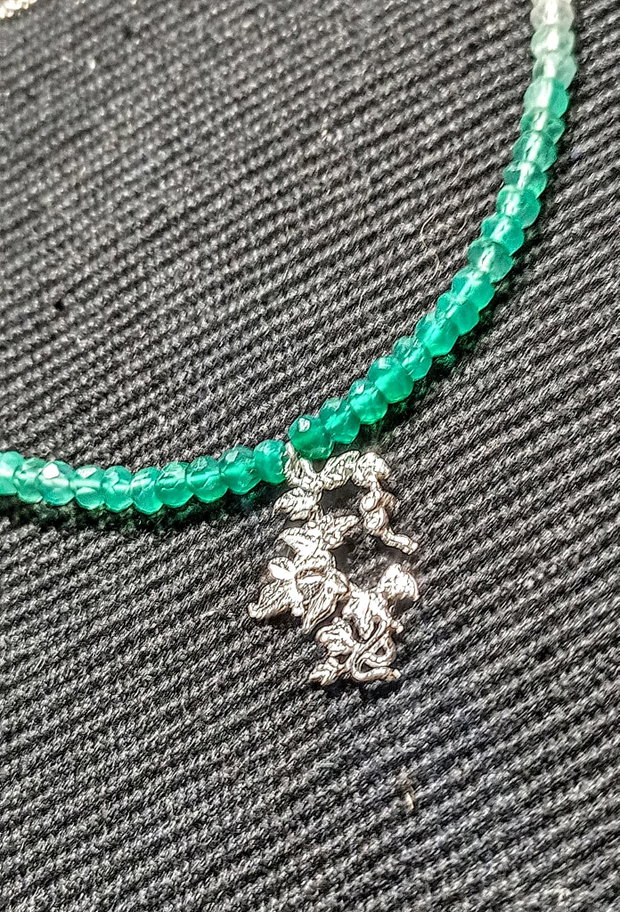 Colier argint onix verde ombre gradient degrade charm iedera ramura frunze lant argint minimalist boho chic trendy