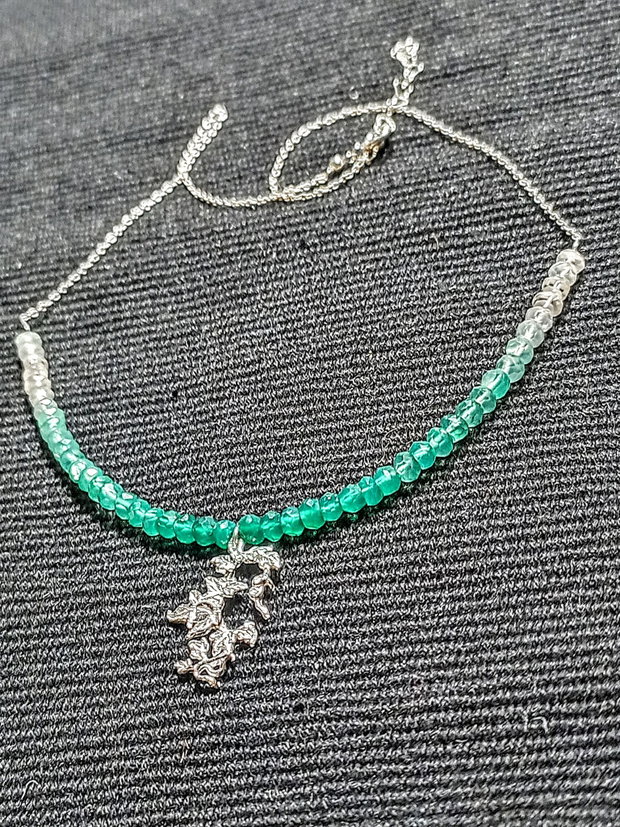 Colier argint onix verde ombre gradient degrade charm iedera ramura frunze lant argint minimalist boho chic trendy