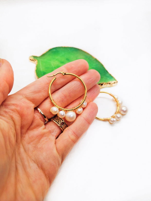 Cercei "Pearl Hoop" din inox si perle de cultura