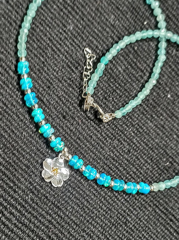 Colier argint opal de foc Paraiba calcedonie aqua charm floare argint vermeil 2 tonuri minimalist boho chic trendy - Transport gratuit
