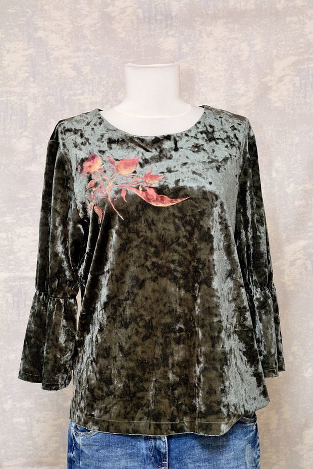 Bluza de catifea, pictata manual