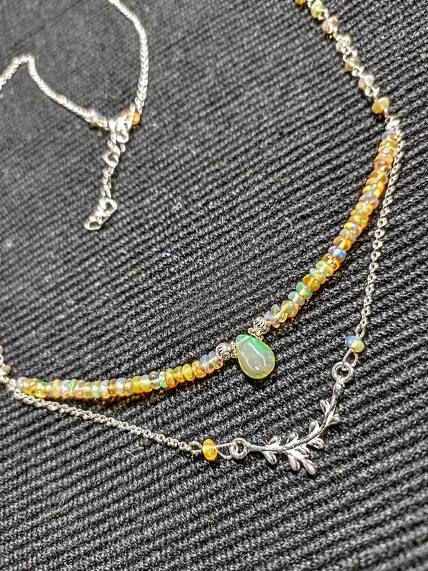 Colier argint opal de foc etiopian conector ramura lant argint minimalist boho chic trendy - Transport gratuit