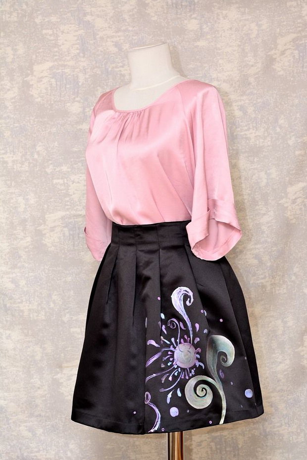 Fusta neagra, pictata manual, unicat, Joy Collection