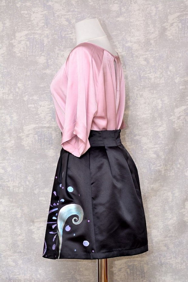 Fusta neagra, pictata manual, unicat, Joy Collection