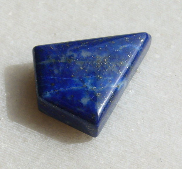 Lapis lazuli cabochon aprox 23.5x18x6.5 mm