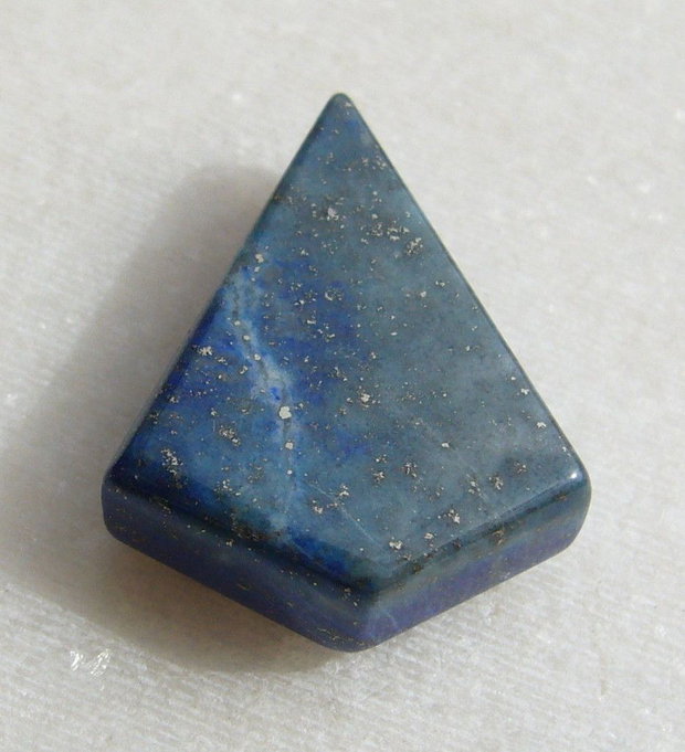 Lapis lazuli cabochon aprox 23.5x18x6.5 mm