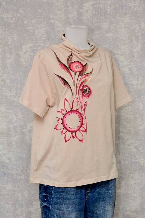 Tricou pictat manual, unicat