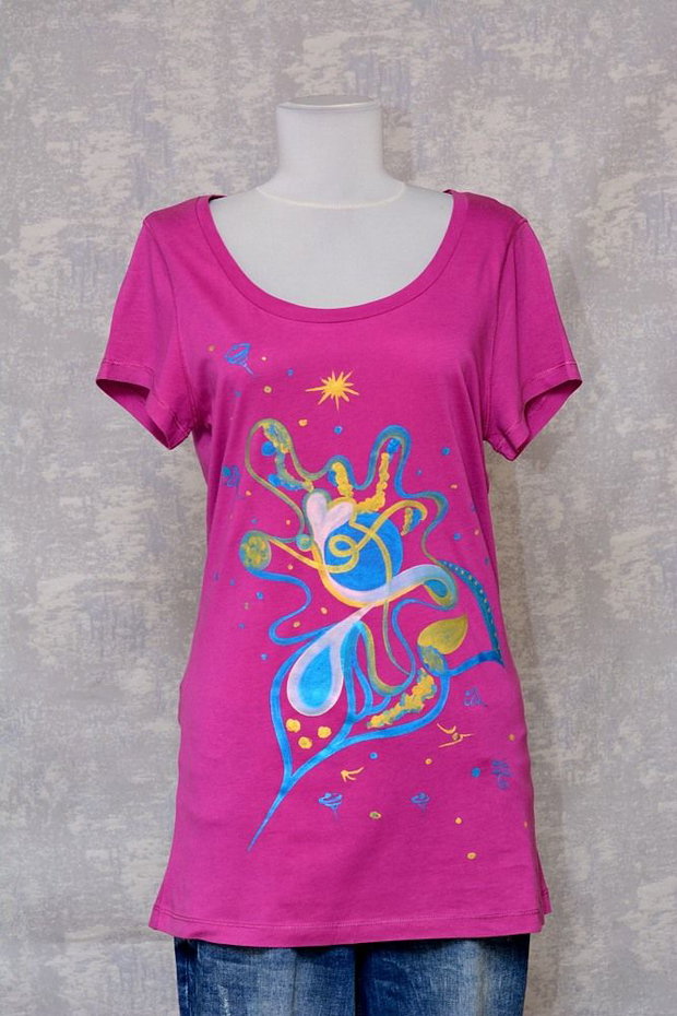 Tricou magenta, pictat manual, unicat
