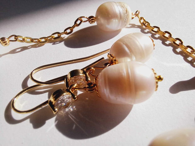 Perle naturale - Aurit - Cruce