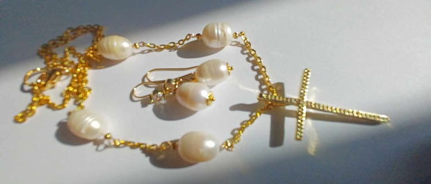 Perle naturale - Aurit - Cruce