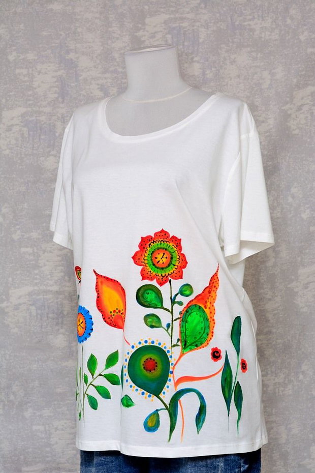 Tricou pictat, unicat