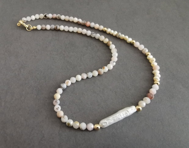 Colier din opal roz si perle de cultura CP-15