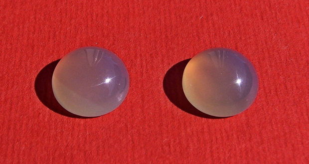 (2 bucati) Agata gri cabochon aprox 10x5 mm