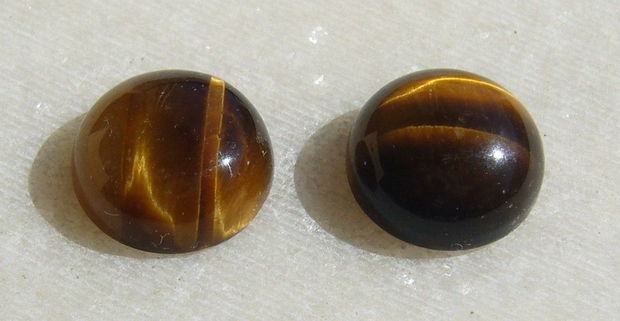 (2 bucati) Ochi de tigru cabochon aprox 10x5 mm