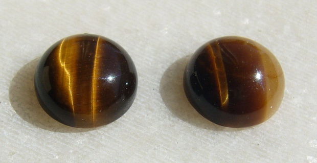 (2 bucati) Ochi de tigru cabochon aprox 10x5 mm