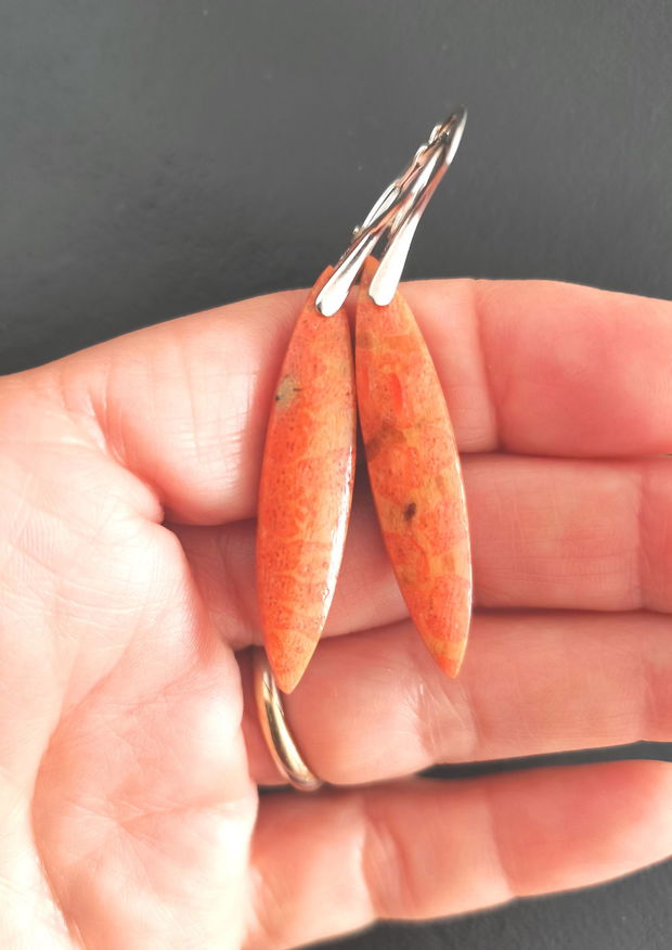 Cercei Coral portocaliu si Argint 925 - CE1470 - cercei statement, cercei portocalii, cercei lungi, cadou iubita, cadou prietena, cristaloterapie, cadou romantic, bijuterii coral natural, cercei cadou, bijuterii cadou