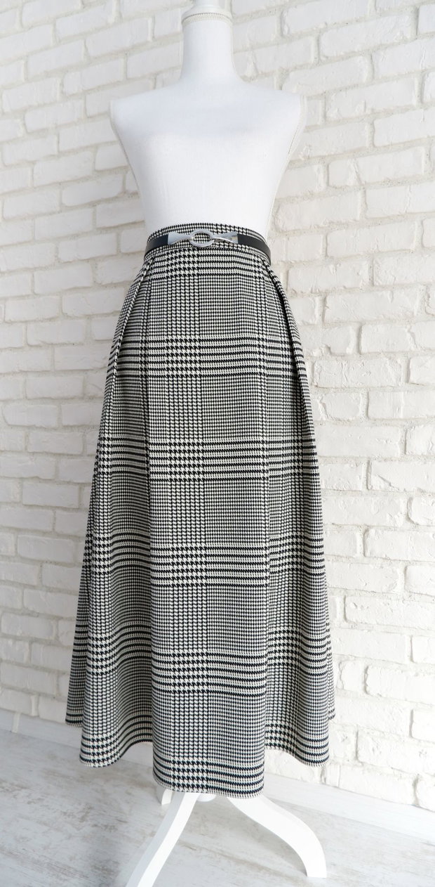 Rochie Camasa Stofa Negru cu Alb