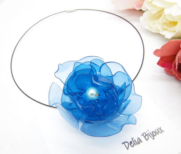Colier statement handmade unicat - PET-uri (plastic) reciclate - floare (cod1221)
