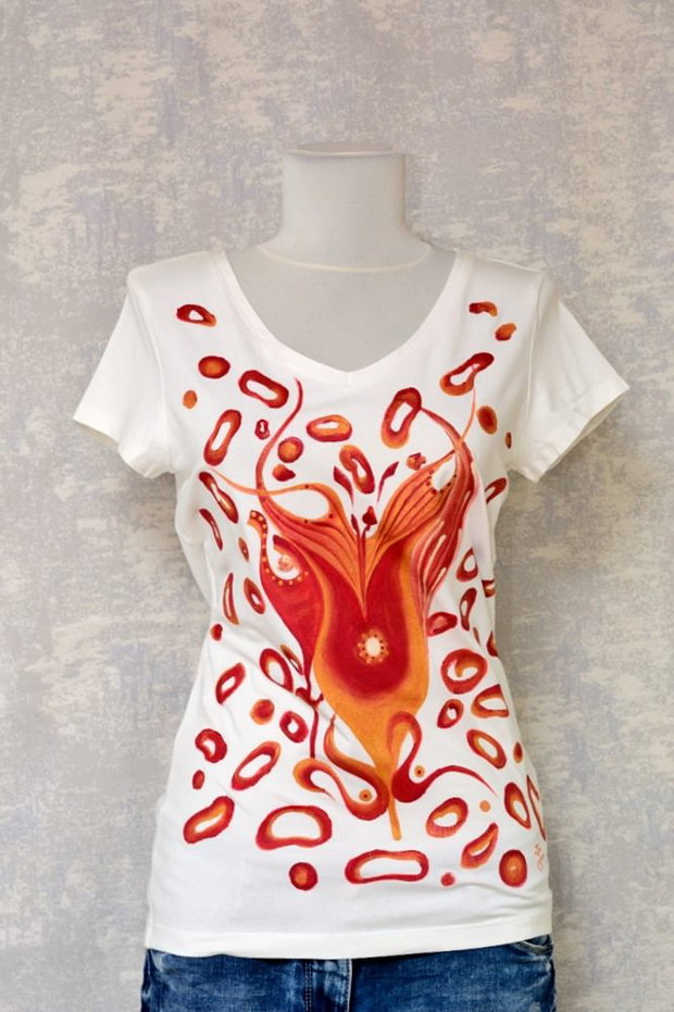 Tricou alb pictat manual, unicat