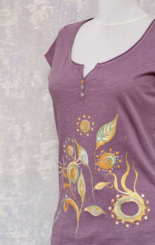 Tricou pictat manual, unicat