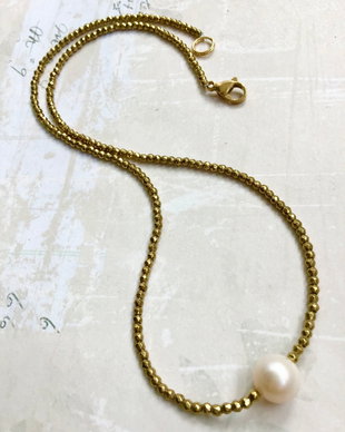 Colier CHOKER hematite aurii & perla alba de cultura